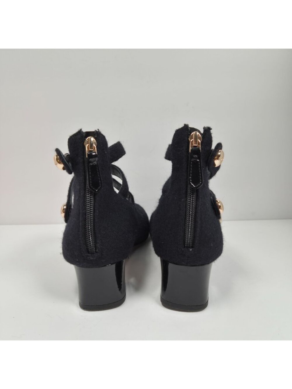 Tory Burch Marisa Women's Black Suede Studded Strappy Heels US Size 10M - Picture 4 of 9